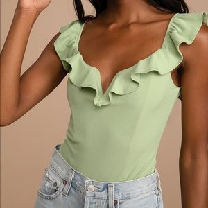 Green ruffle ribbed bodysuit